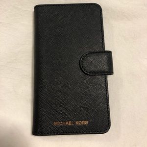 Michael Kors iPhone x black leather folio